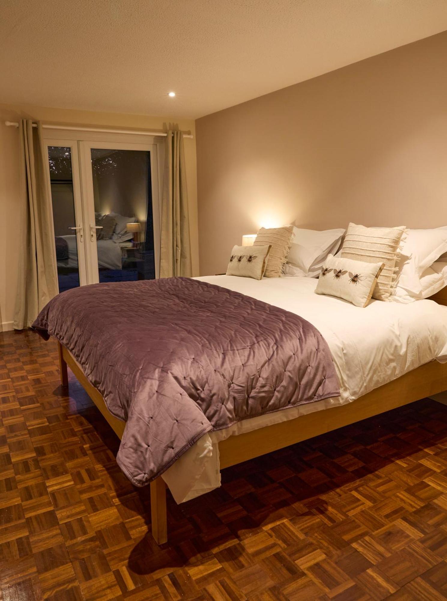 Hunters Lodge Inn ทอตเนส ภายนอก รูปภาพ