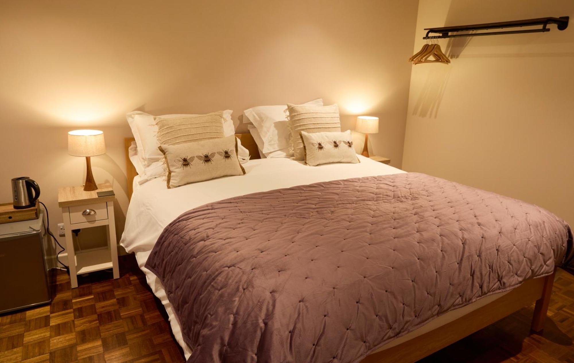 Hunters Lodge Inn ทอตเนส ภายนอก รูปภาพ