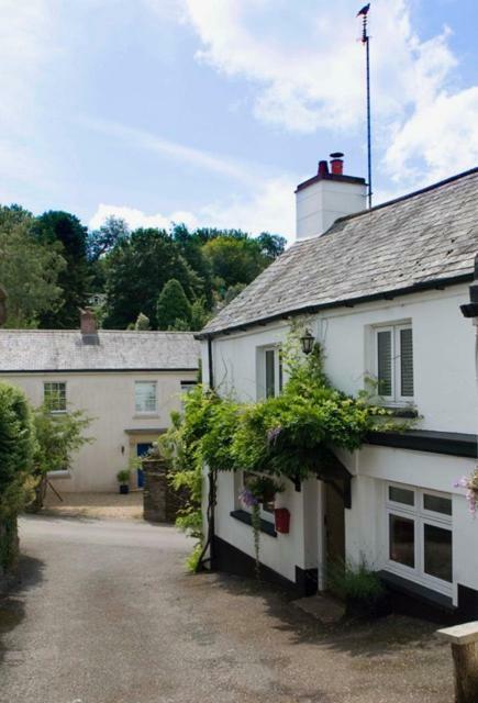 Hunters Lodge Inn ทอตเนส ภายนอก รูปภาพ